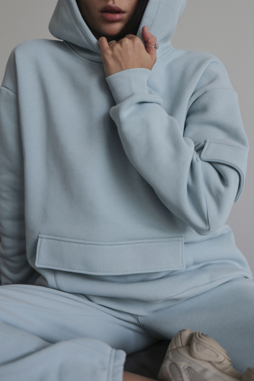 Блакитний худі oversize силуету